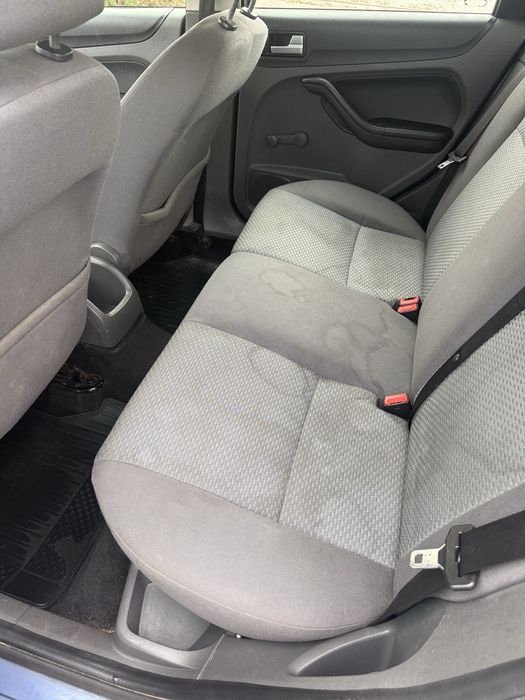Ford Focus / 1.6 benzyna / Automat / klima