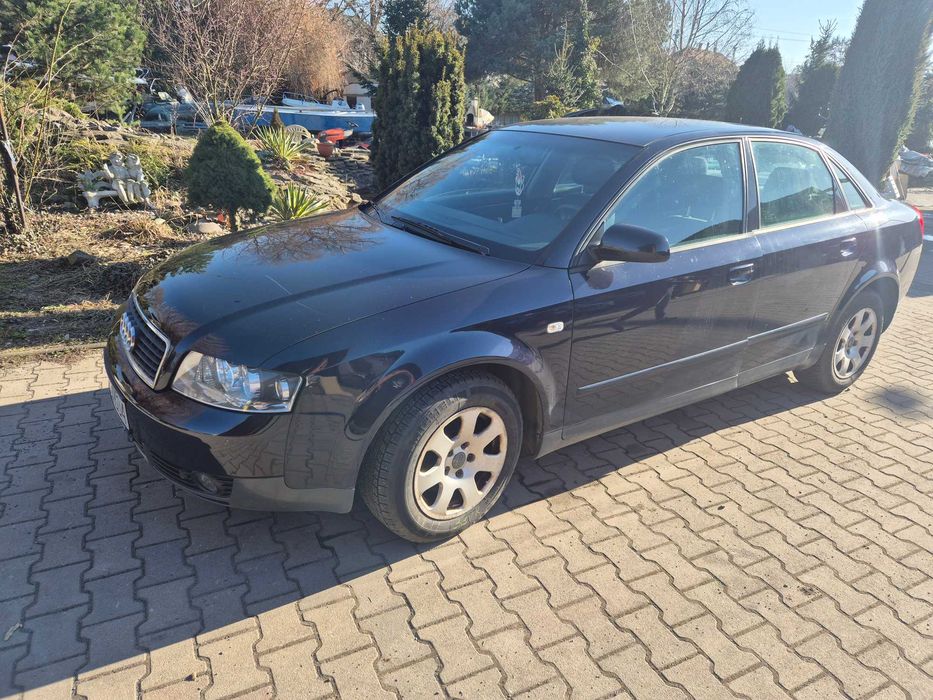 Audi A4 2.0 benzyna , automat , 02r