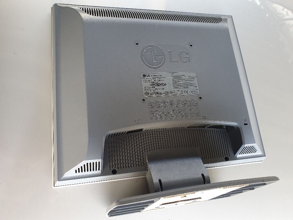 Monitor 17 " teste de funcionamento Bom