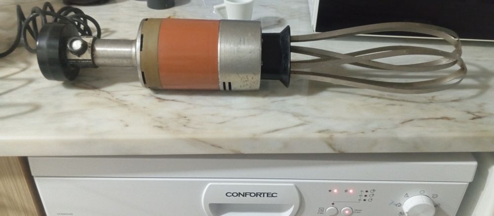 Batedeira de varetas industrial