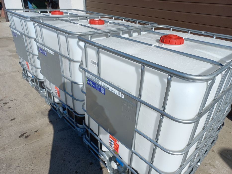 Zbiornik mauzer 1000L jak nowe czyste na wodę transport