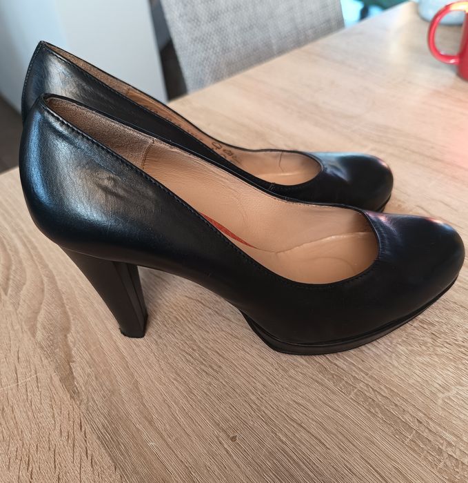 Szpilki Ryłko rozmiar 38 1/2