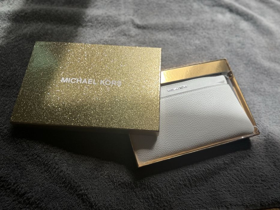 Продам сумку Michael Kors оригинал
