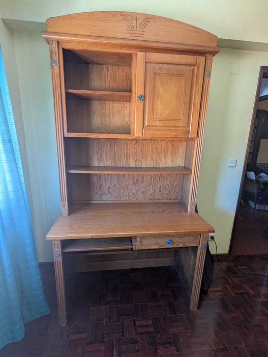Conjunto quarto solteiro em madeira
