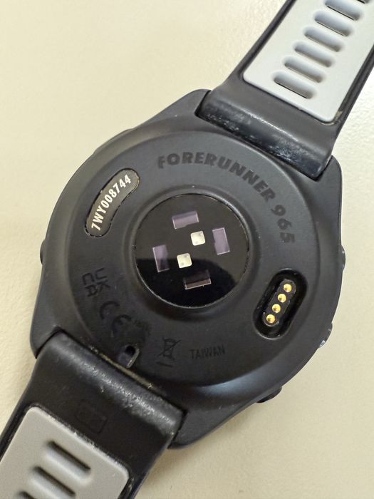 Garmin Forreruner 965, amoled, zaawansowane funkcje