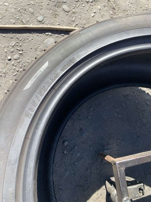 Шини 235/55 R20 Yokohama  7-7,5мм зима