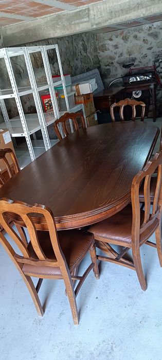 Mesa com cadeiras madeira maciça