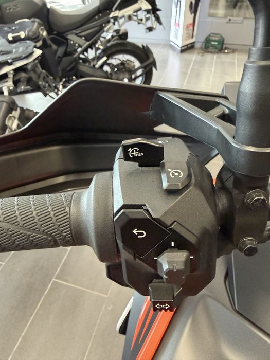 Ktm 1390 Super Adventure S Evo