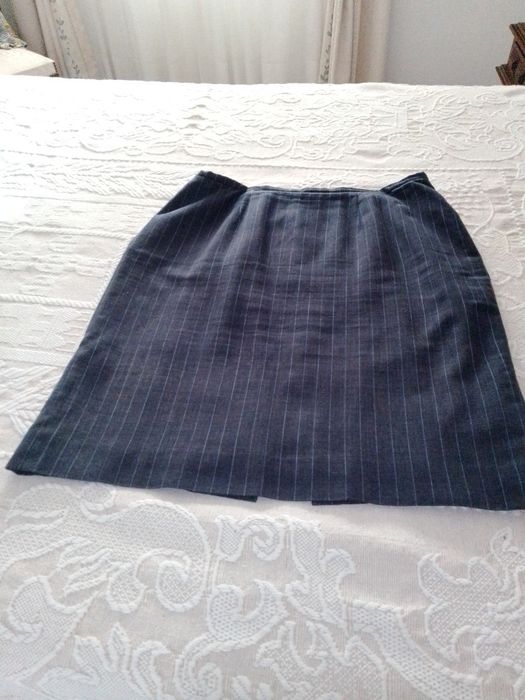 Três saias de senhora tam XL