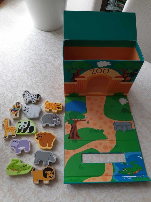 Zabawka ZOO z drewnianymi zwierzątkami - 12 sztuk