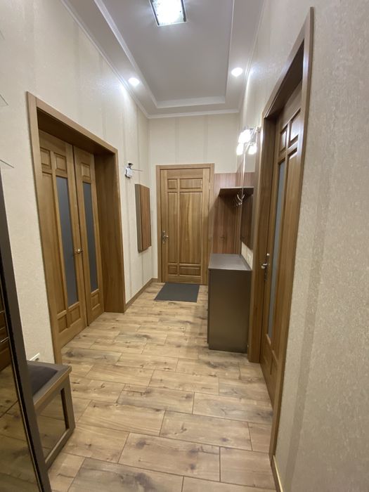 Продаж класичноі 3х сталінки з ремонтом  в Центрі