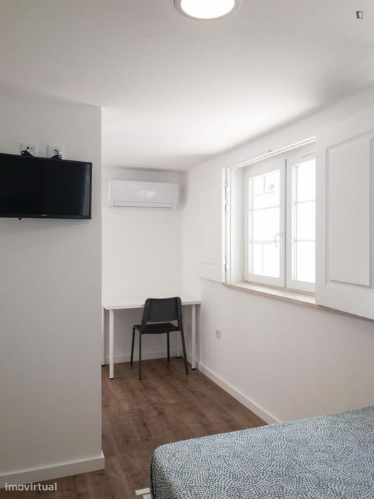 Estúdio - localizado em Cidral Coimbra