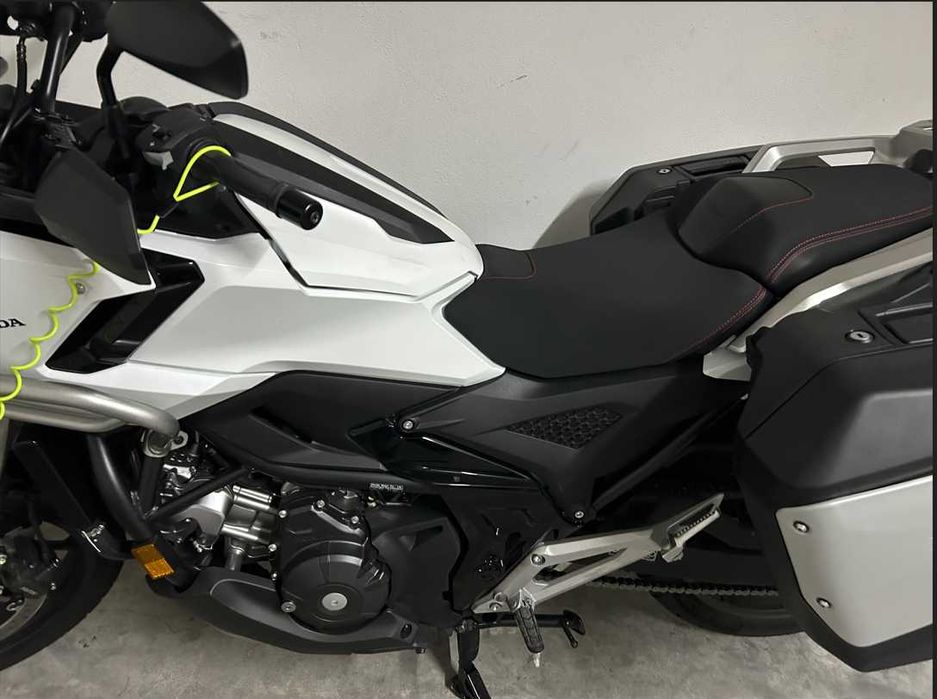 Honda NC720X DCT nova só com 400km