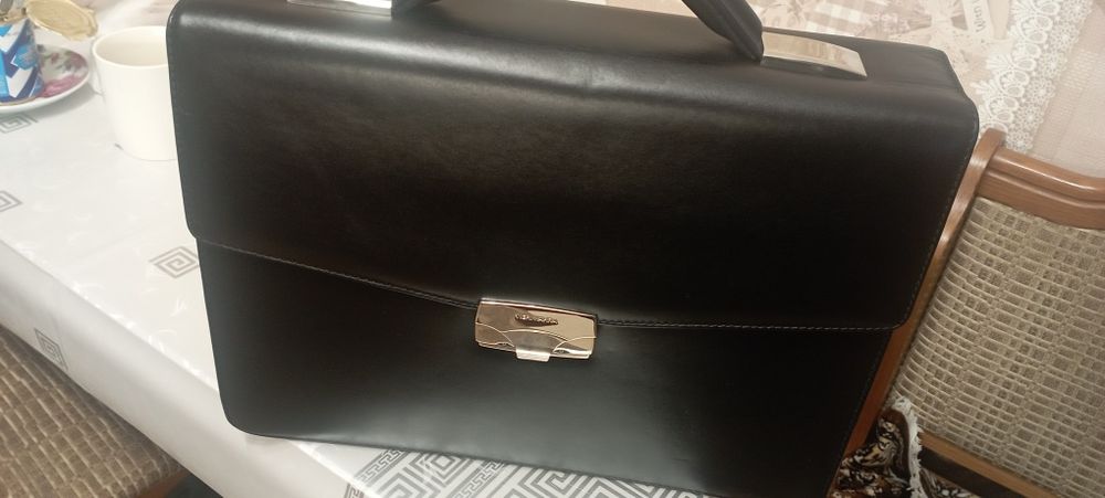 Портфель Neri karra