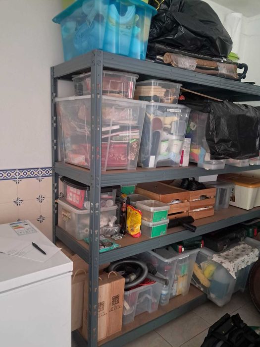 Estante Metálica de 4 Prateleiras