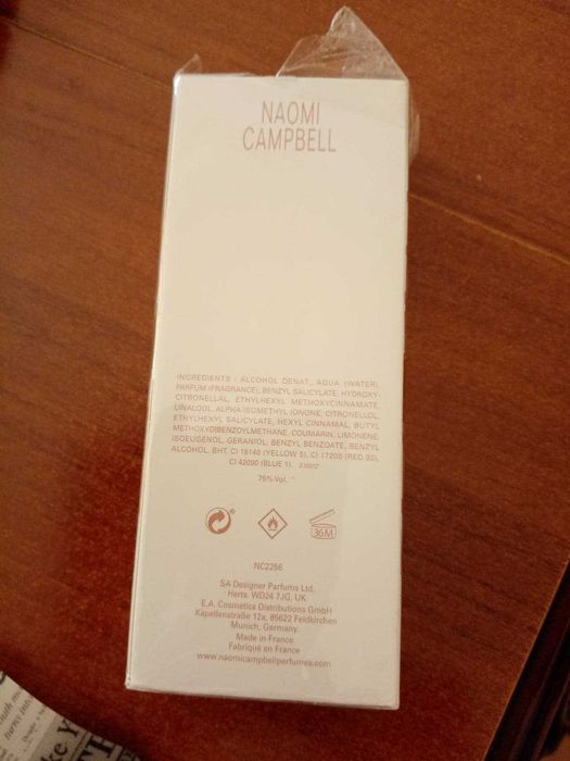 Naomi Campbell woda toaletowa Here To Shine 50 ml