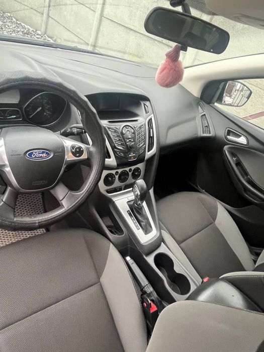 Продам автомобіль FORD FOCUS