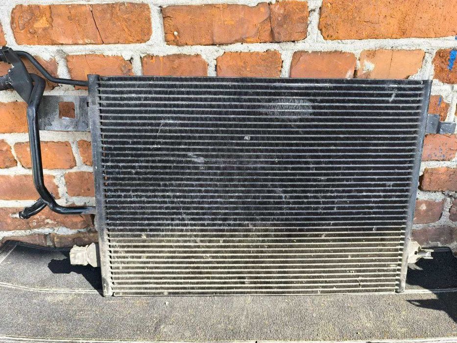 Радіатор кондиціонера Audi A4 A6 1.9 TDI 8D0260401E 1995-2001