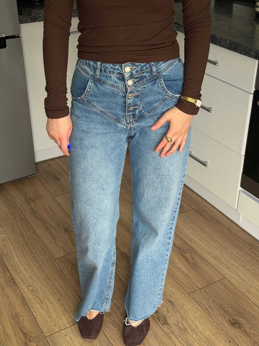 Джинси жіночі блакитні з імітацією трусиків