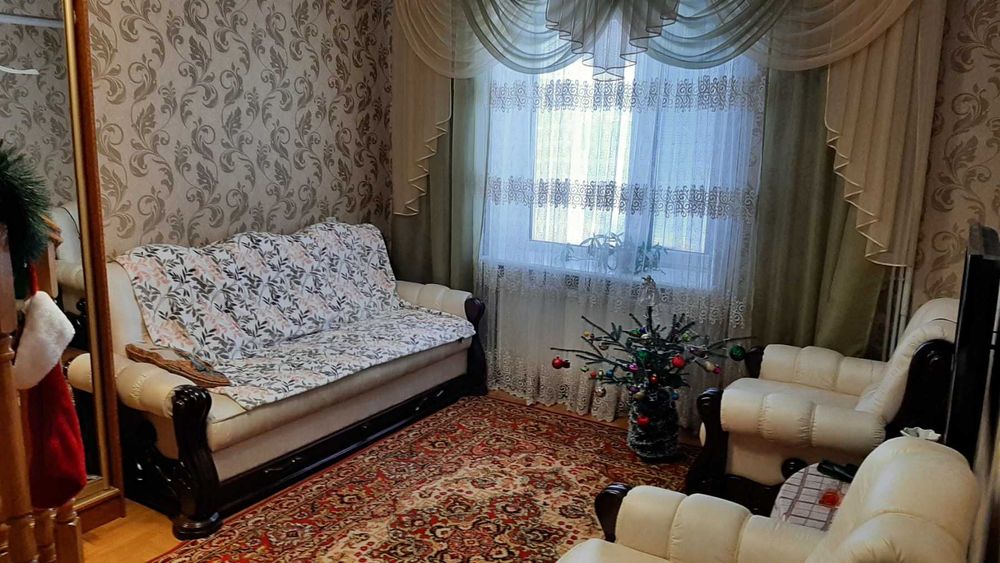 Продаж 3 кім кв. 84 м  50 тис.