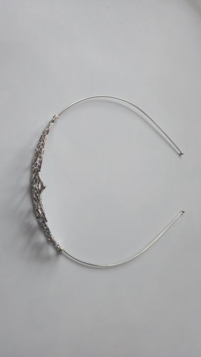 srebrna tiara diadem ślubny z cyrkoniami