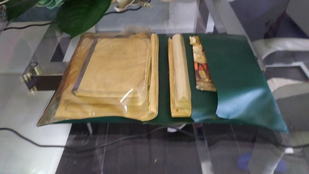 Conjunto antigo com 70 anos Capa escolar, manuais, mapas, cadernos