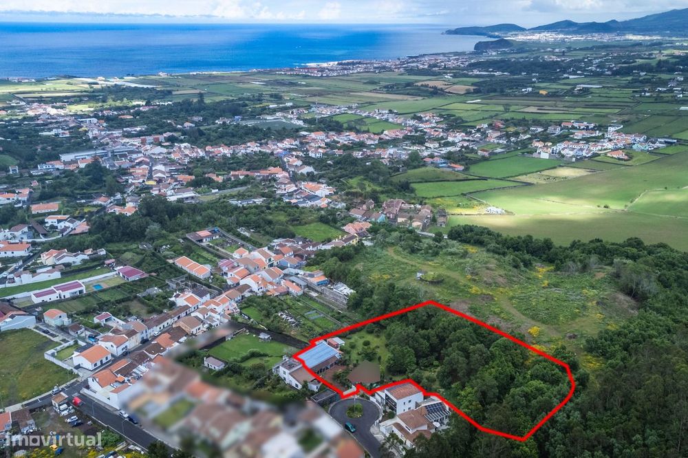 Terreno Urbano - Ribeira Grande