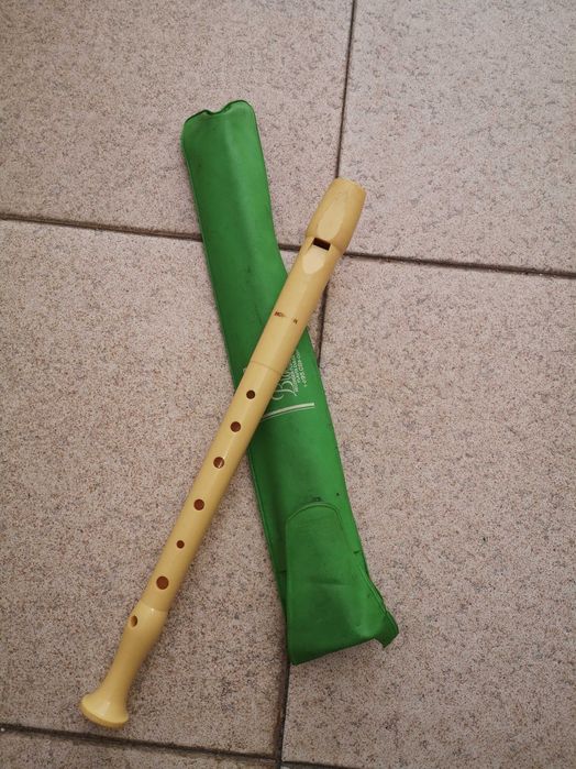 Hohner Recorder64741324678275122