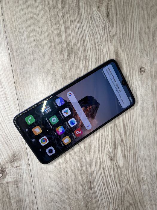Xiaomi mi 9 6/64gb