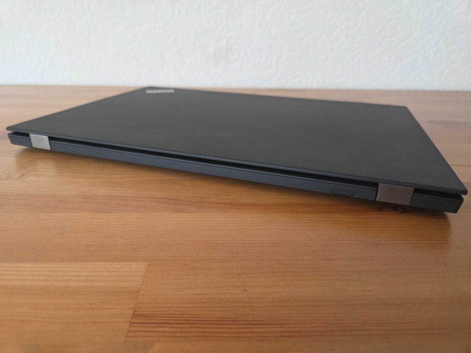 Идеал Ноутбук Lenovo T15 Gen1 i5-10310u 8-24gb 256/512SSD 4G 15,6 #30