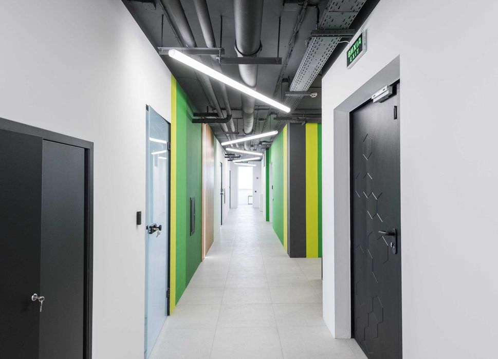 Оренда офісу на Теремках з постійним інтернетом, Республіка, Іподром