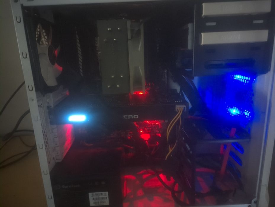Gaming PC Ryzen 5 + GTX Aero 1070