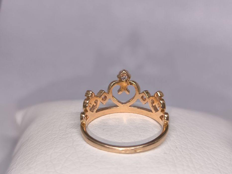 Кольцо корона золотое р.18 (3.29гр)