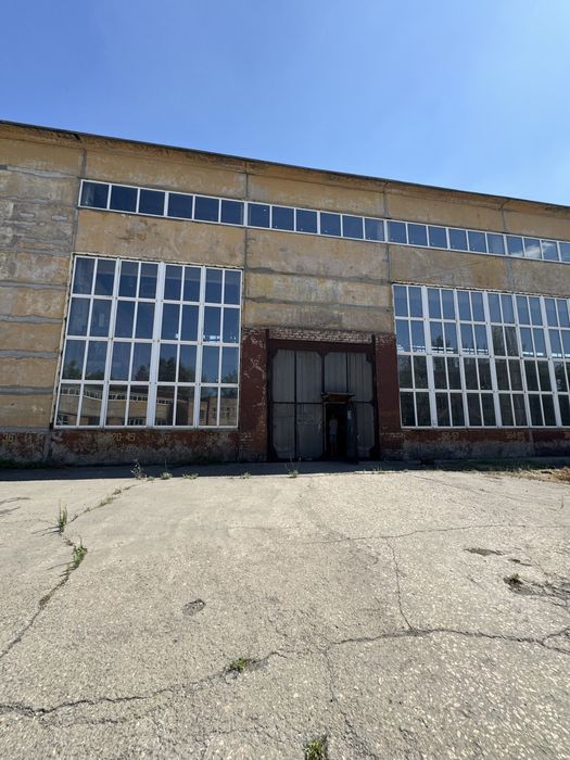 Продам Виробничий комплекс, 4294 м.кв, 1,7 Га ділянка, цеха, склад