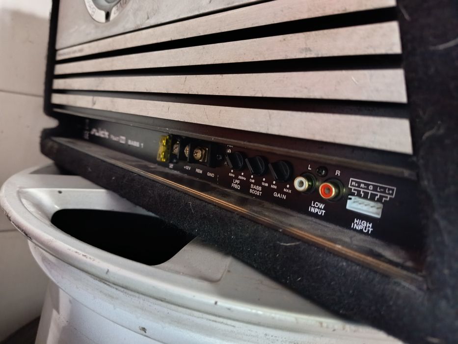 Subwoofer 1200 watts