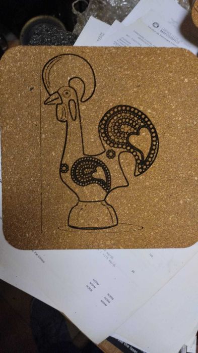 Gravação e Personalização a Laser - Vidro, Madeira e Brindes