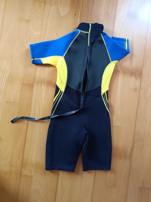 Fato de neoprene para criança