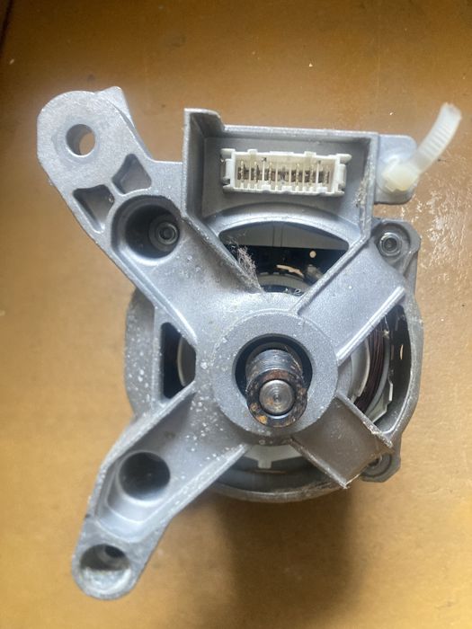 Электродвигатель