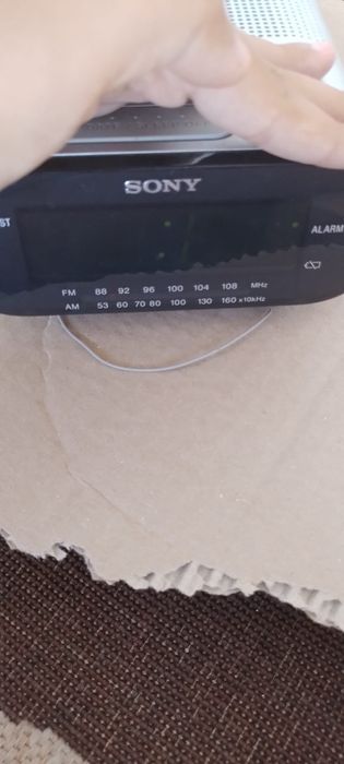 Rélogio Despertador Rádio Sony ICP-C218