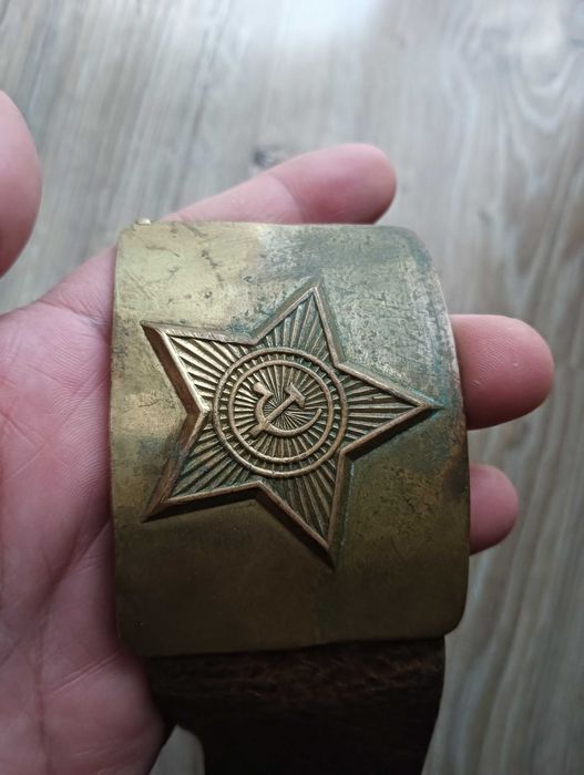 Oryginalny rzadki kolekcjonerski pas wojskowy ZSRR z gwiazdą