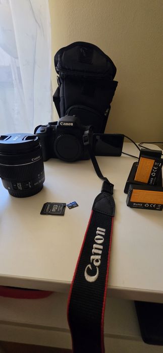 Canon EOS 2000D (Rebel T7) + Objetiva 18-55mm + Kit Completo