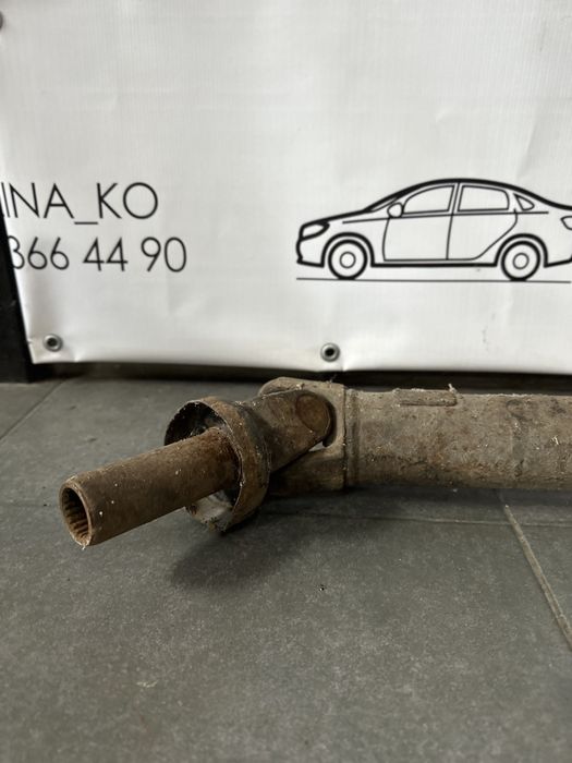 Кардан задній Toyota Hiace 2.4 2.5 1995-2006 р.