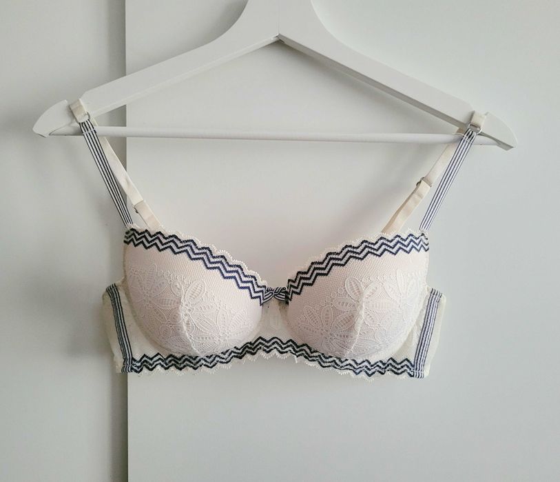 Intimissimi biustonosz stanik ecru ivory kremowy biały 80B 75C paski