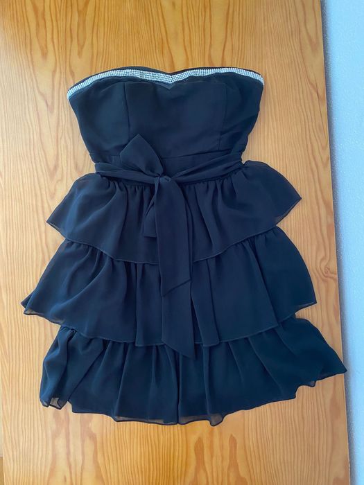 Vestido preto Bershka
