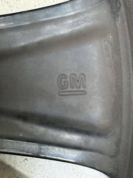 Диски R17 на Opel