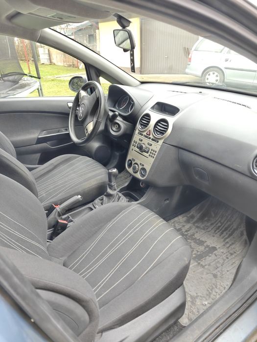 Opel Corsa 2008 rok