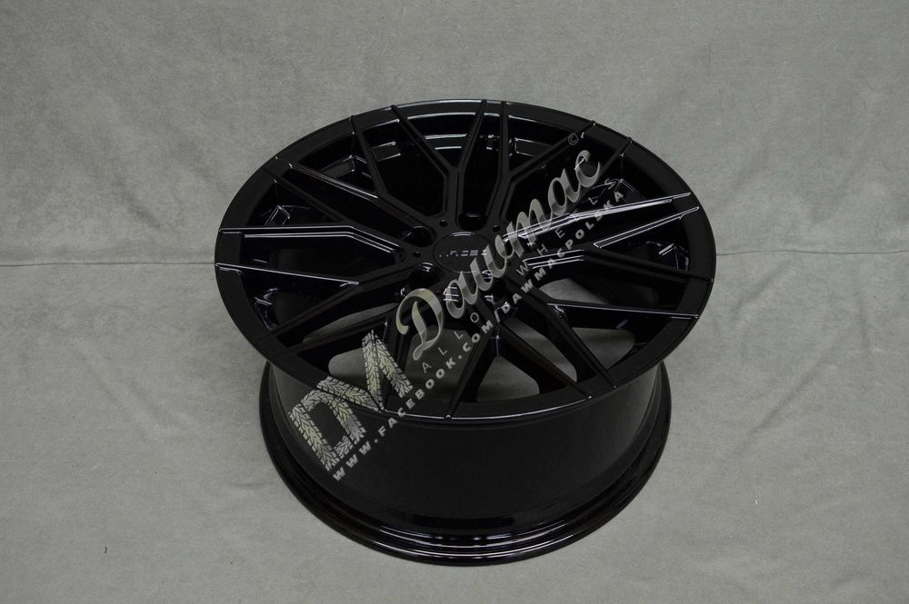 Felgi Arceo Valencia 18" Gloss Black 5x112/5x114,3