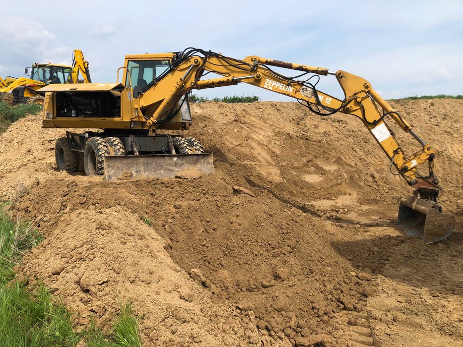 Usługi Koparką oraz koparko-Ładowarką, Sprzedaż kruszyw | Transport