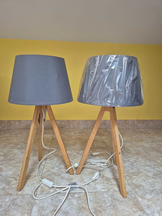 Candeiros com tripé