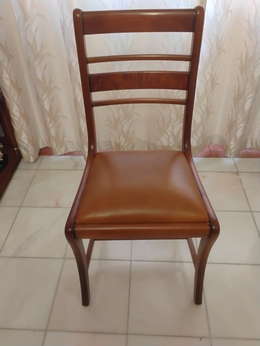 Cadeiras cerejeira